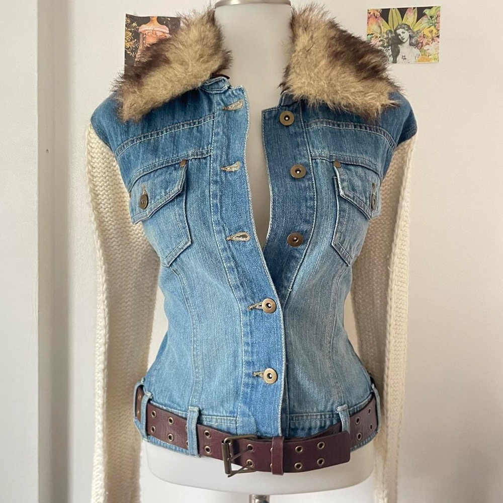 Denim Jacket with Faux Fur Collar Jennyfer Y2K belt waist
